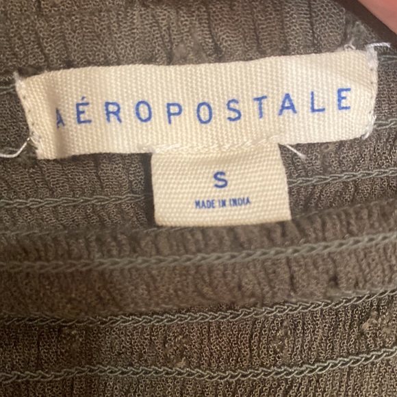 Aeropostale woman’s crop top - Picture 6 of 8